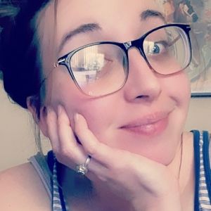 Meet your Posher, Kimberly